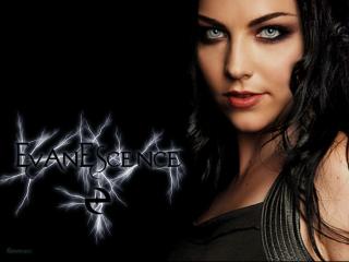 обои Солистка группы "Evanescence" (чёрный фон) фото