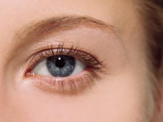 обои Макияж глаза - Естественные блестящие тени фото