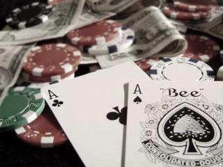 обои Карты, деньги, покерные фишки, стол фото