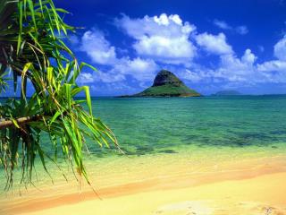 обои с пляжа видно одинокий остров фото