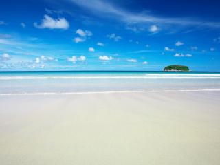 обои Белый песчаный пляж фото