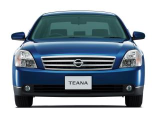 обои для рабочего стола: Nissan Teana вид спереди