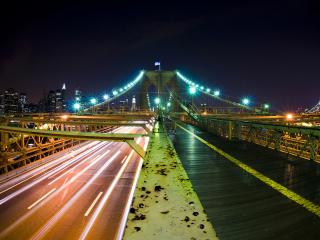 обои Ночная автострада на мосту фото