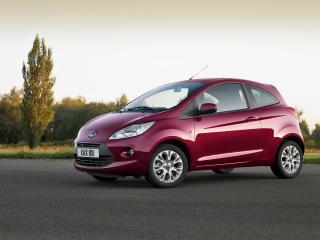 обои для рабочего стола: Ford Ka на фоне леса