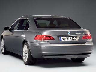 обои BMW_760iL вид сзади_ фото