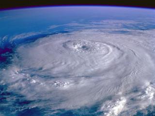 обои Снимок глаза урагана Елена,   1 сентября 1985 года фото