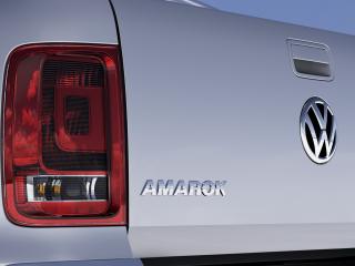 обои Volkswagen Amarok крупный план сзади фото