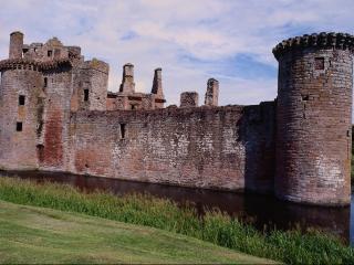 обои Очень древний замок в шотландии фото