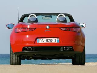 обои Alfa Romeo Spider Rear фото