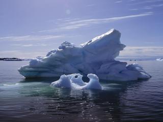обои Тающий айсберг фото