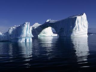 обои Арка в айсберге фото