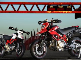 обои Motocycles Ducati Hypermotard 1100evo фото