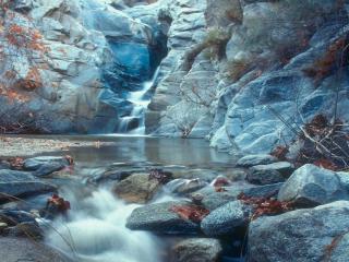 обои Осенний горный водопад фото