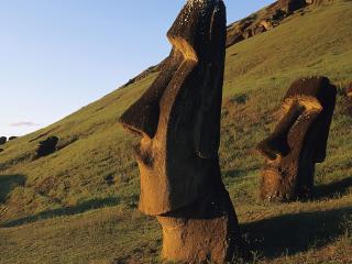 обои Moai Statues фото