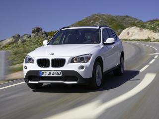 обои для рабочего стола: BMW X1 белая