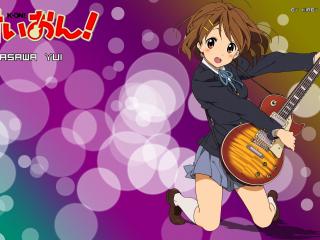 обои K-On! - Yui с гитарой на фоне кружков фото