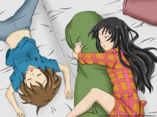 обои K-On! - Две девчёнки спят на кровати фото