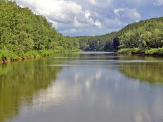 обои Широкая река фото