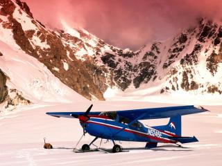 обои Гражданская авиаци самолет в горах фото