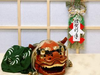 обои Макет грозного дракона в Японии фото