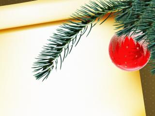 обои Красный новогодний шар на елке фото