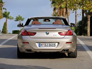 обои 2011 BMW 1-Series Convertible сзади впути фото