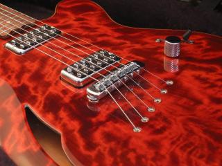 обои Красная рок-гитара фото