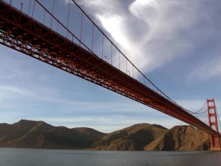 обои Навесной стальной мост фото