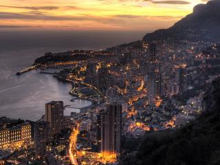 обои Ночь в городе Монако фото