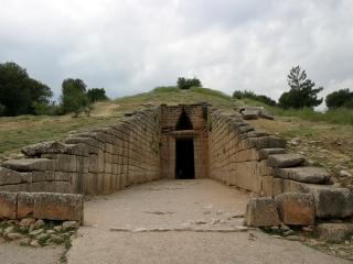 обои Вход в древнюю гробницу фото