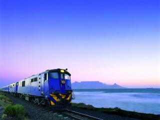 обои Горный поезд в ЮАР фото