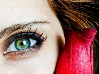 обои Макияж глаза - Синие тени и накрашенные ресницы фото