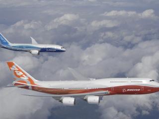 обои Боинг  747 боинг  787 в небе фото