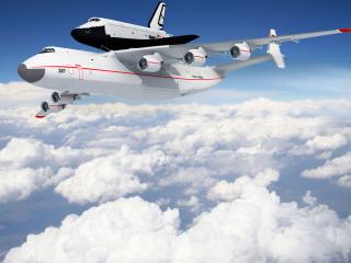 обои Белый самолет с двумя кабинами в небе фото