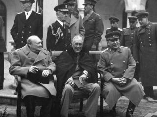 обои для рабочего стола: Историческая встреча Сталин,   Черчилль,   Рузвельт