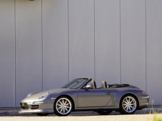 обои 9ff Porsche 911 Carrera Cabriolet (997) у стены фото