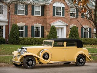 обои Marmon Sixteen Convertible Sedan 1933  сбоку фото