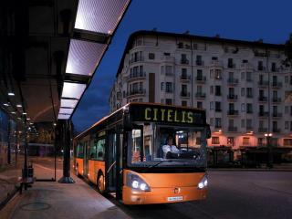 обои Irisbus Citelis ночь фото