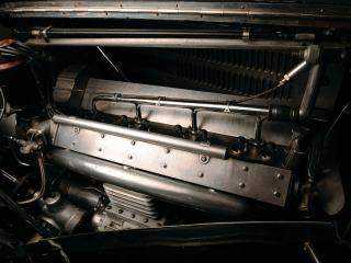 обои Bugatti Type 57C Faux Cabriolet мотор фото