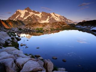 обои Рассвет на горном озере фото