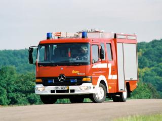 обои Mercedes-Benz Atego 815 Feuerwehr by Ziegler перед фото