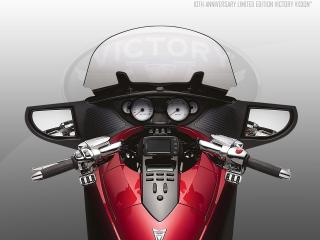 обои 2008 Victory Vision 10th Anniversary Edition Sells out in 7 Minutes руль фото