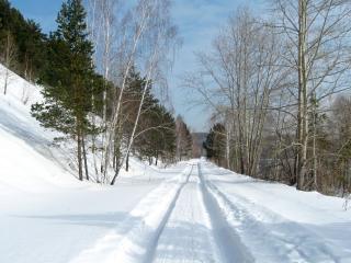 обои Зимняя снежная дорога фото