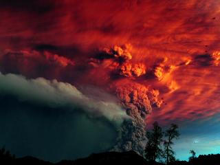 обои Вулканическое извержение и пепел,   красное небо фото