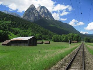 обои Железная дорога в горах фото