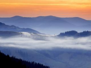 обои Горы,   рассвет и туман фото