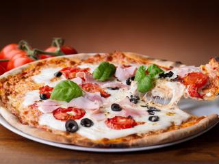 обои Пицца с оливками фото