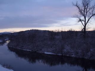 обои Река ранней зимой,   вечер фото