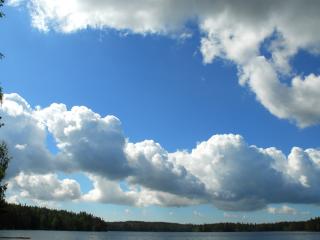 обои Белая облачность  голубого неба фото