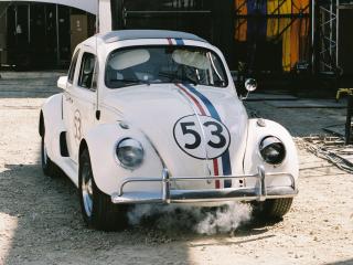 обои Volkswagen Beetle Herbie 2005 перед фото
